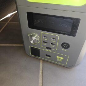 FOSSiBOT F2400 con Panel Solar 200W - Kit Generador Solar Portátil 2048Wh 2400W - Estación de Energía + Panel Solar - Autoconsumo y Camping Autocaravana photo review