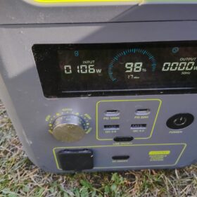 FOSSiBOT F3600 Pro avec Panneau Solaire 420W - Station Électrique 3840Wh 3600W + Panneau Solaire - Kit Complet Backup Maison et Usage Professionnel photo review