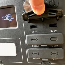 FOSSiBOT F2400 mit Solarpanel 200W - Komplettes Solargenerator Set 2048Wh 2400W - Tragbare Powerstation + Solarpanel photo review